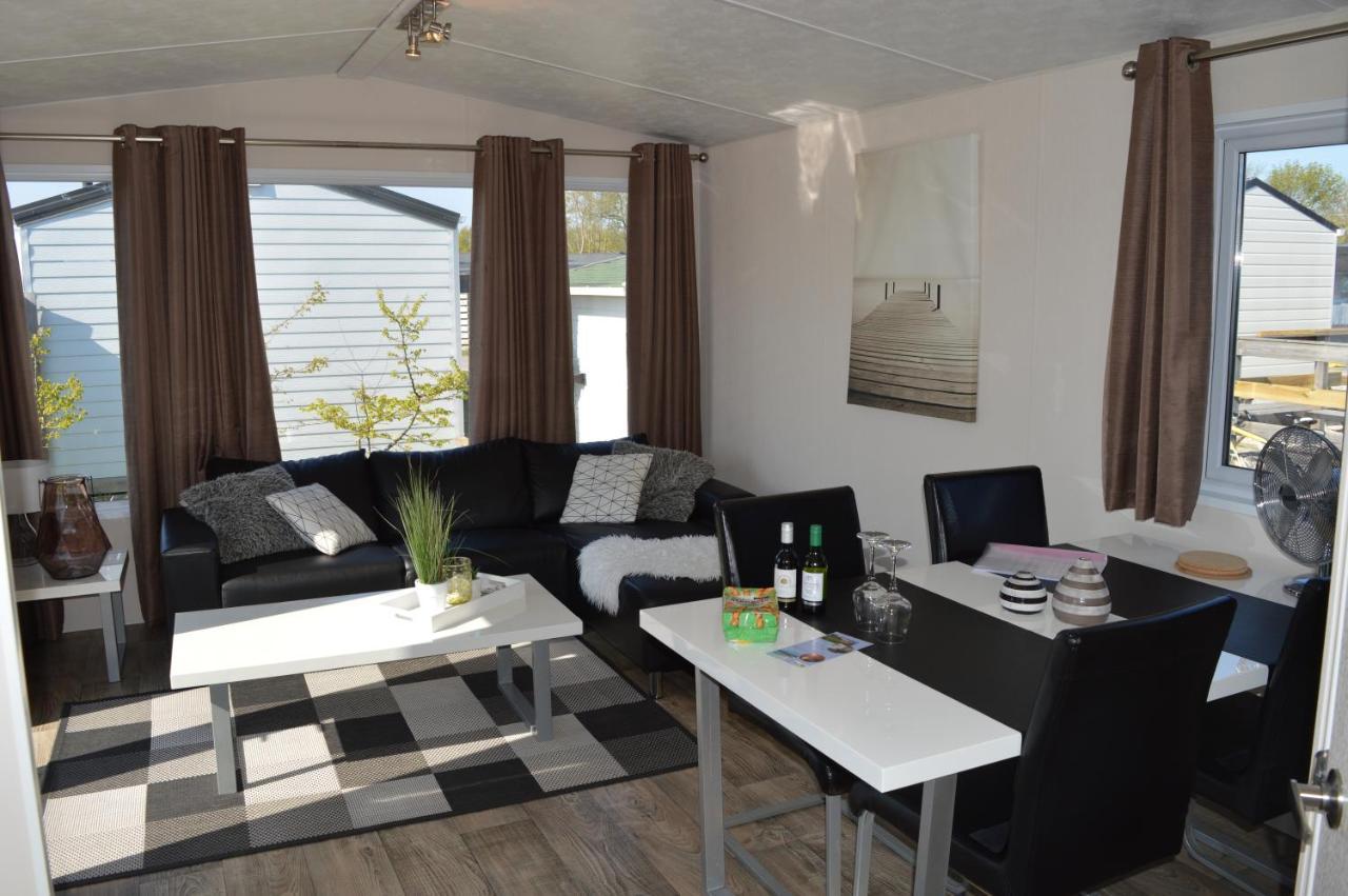 Vakantie Chalet Makkum Exteriér fotografie